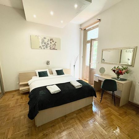 Marka Apartment 8 Krakow Exterior photo